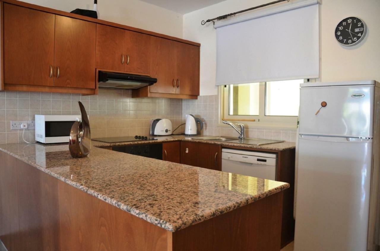 דירה Ground Floor One Bedroom B2, 3 Pools, Free Wifi פאהיה